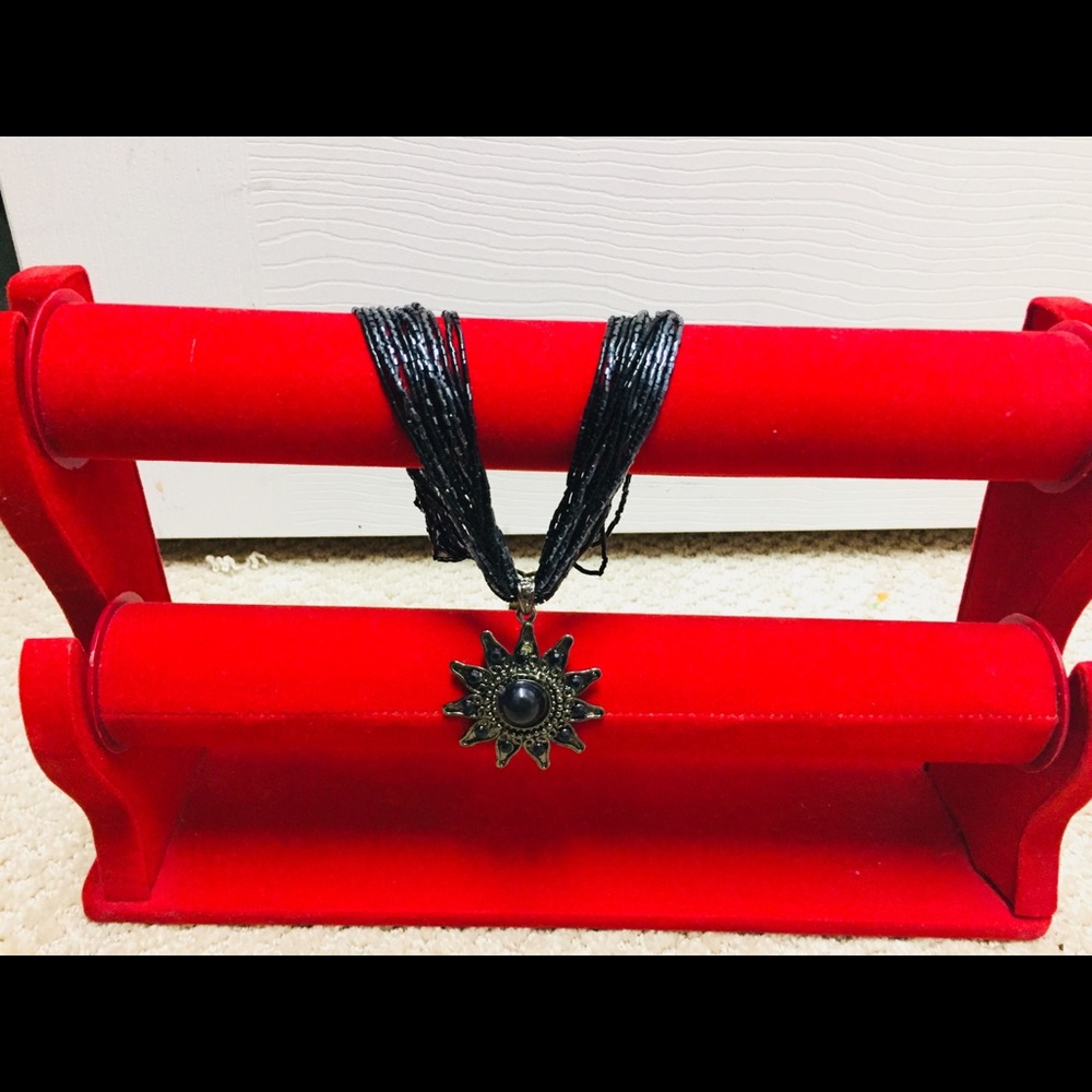 Black beads necklace with pendant